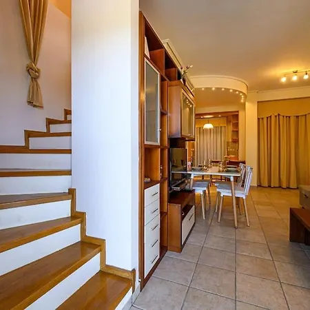 Ridomo Sea View شقة *